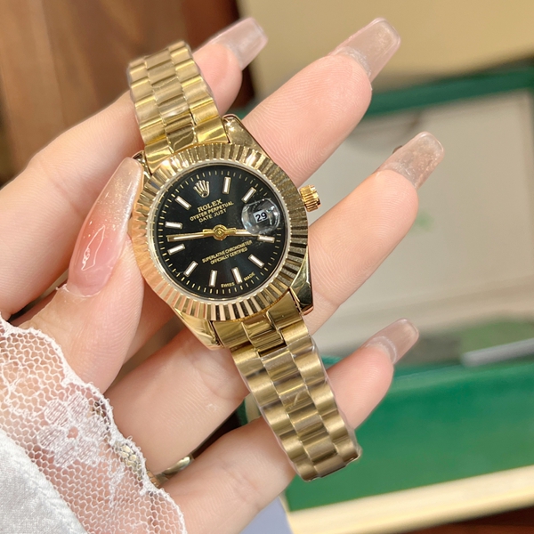 ブランド時計全体デザイン